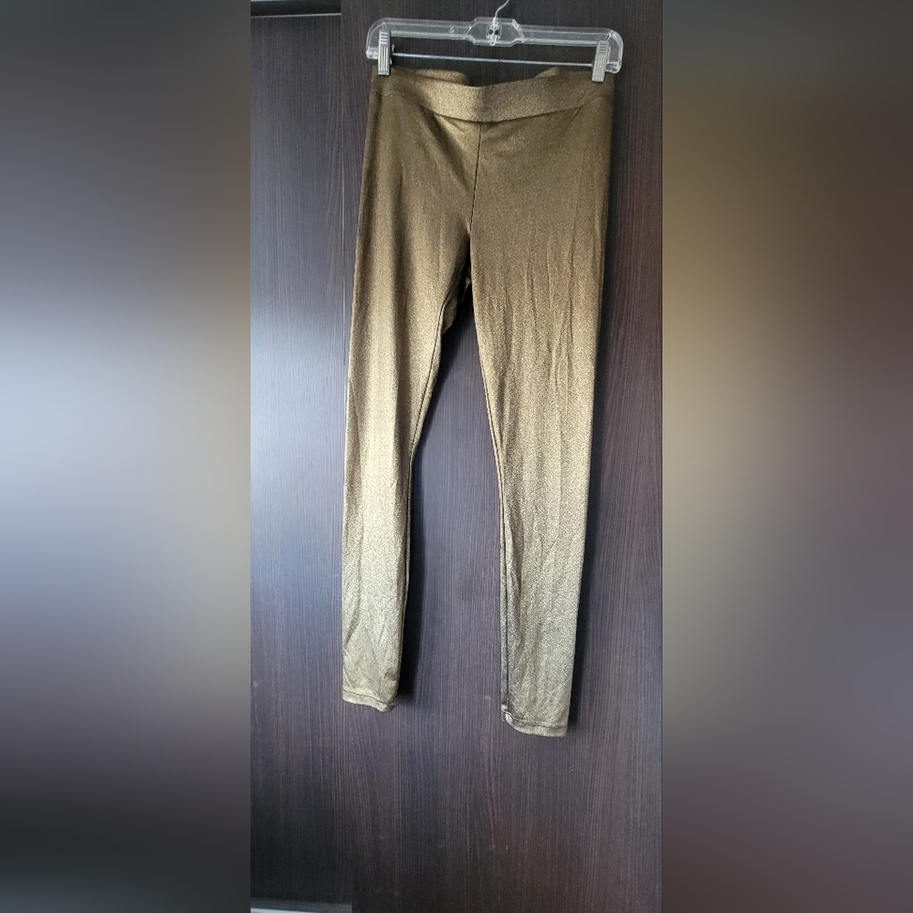 NWT Gold Bebe Leggings Size Medium